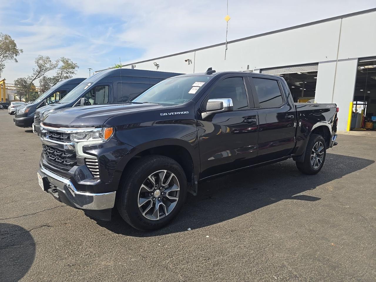 Chevrolet Silverado 1500 4WD Crew Cab 147" LT w/1LT 2023