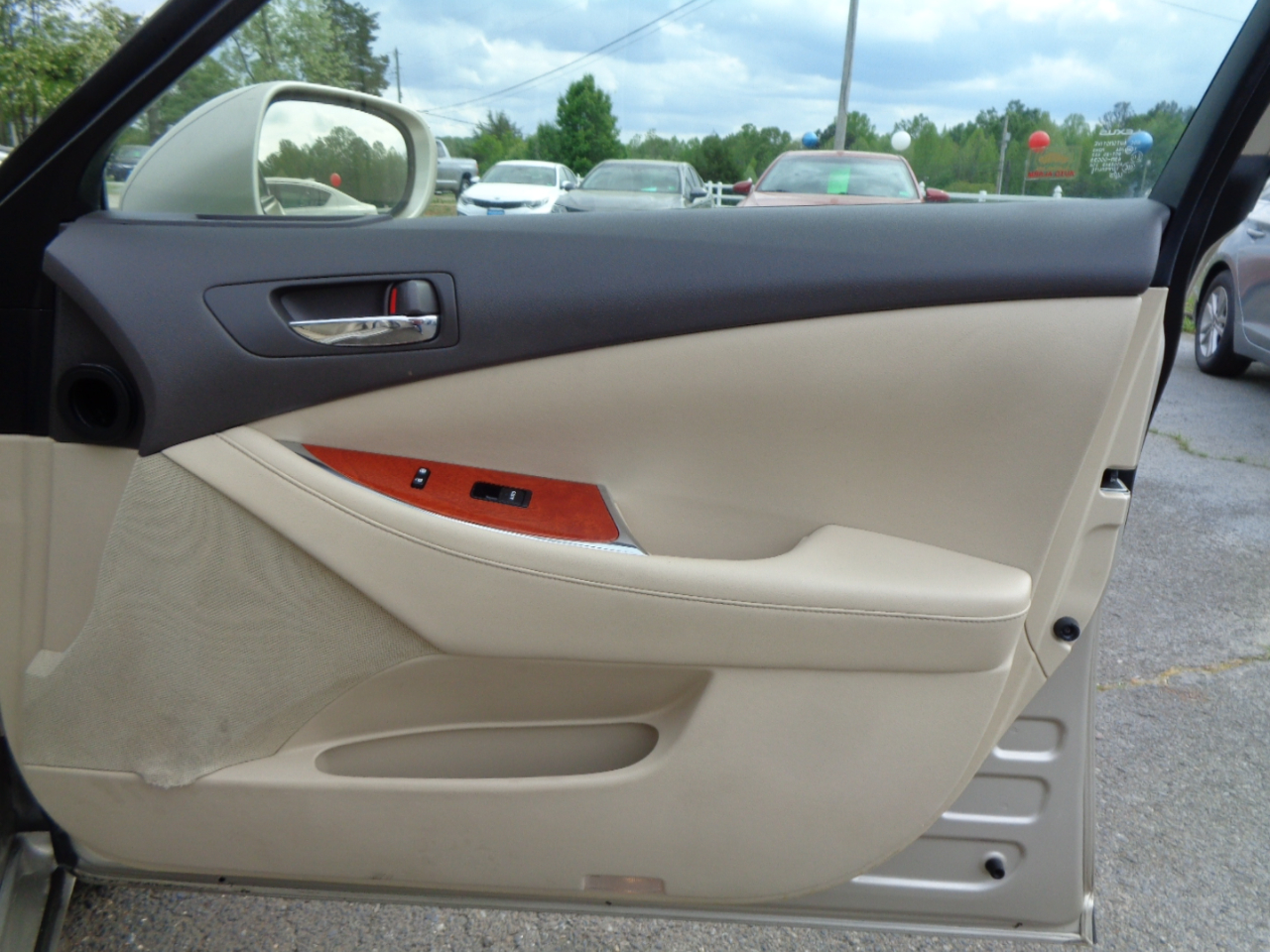 Lexus ES 350 4dr Sdn 2011 Lexus ES 350 4dr Sdn 2011