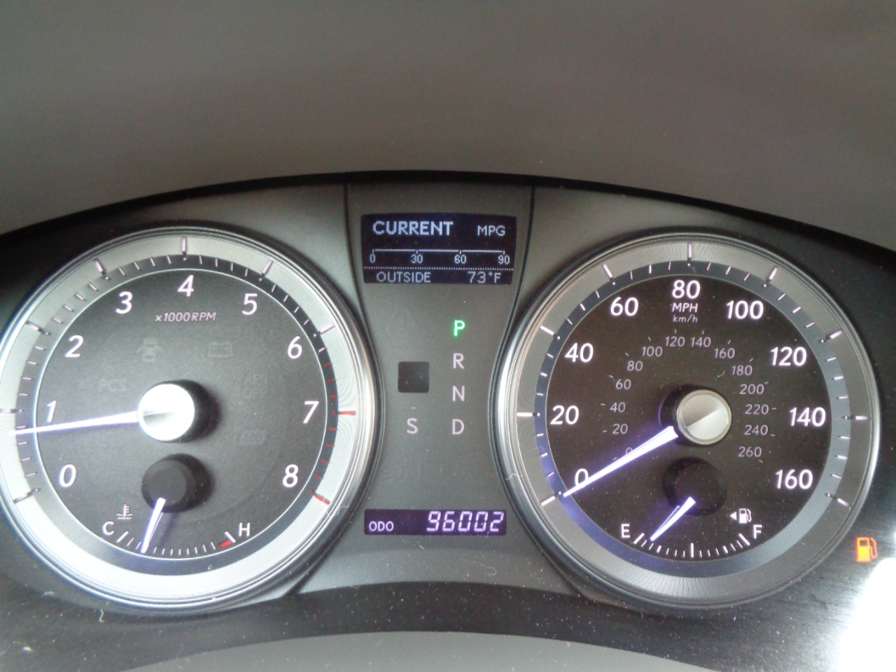 Lexus ES 350 4dr Sdn 2011 Lexus ES 350 4dr Sdn 2011