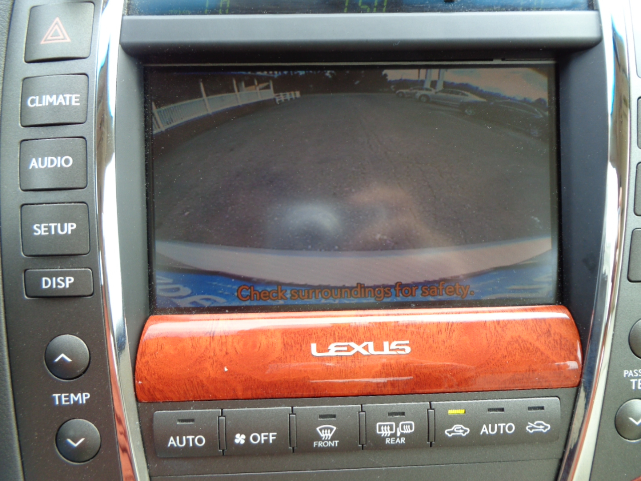 Lexus ES 350 4dr Sdn 2011 Lexus ES 350 4dr Sdn 2011