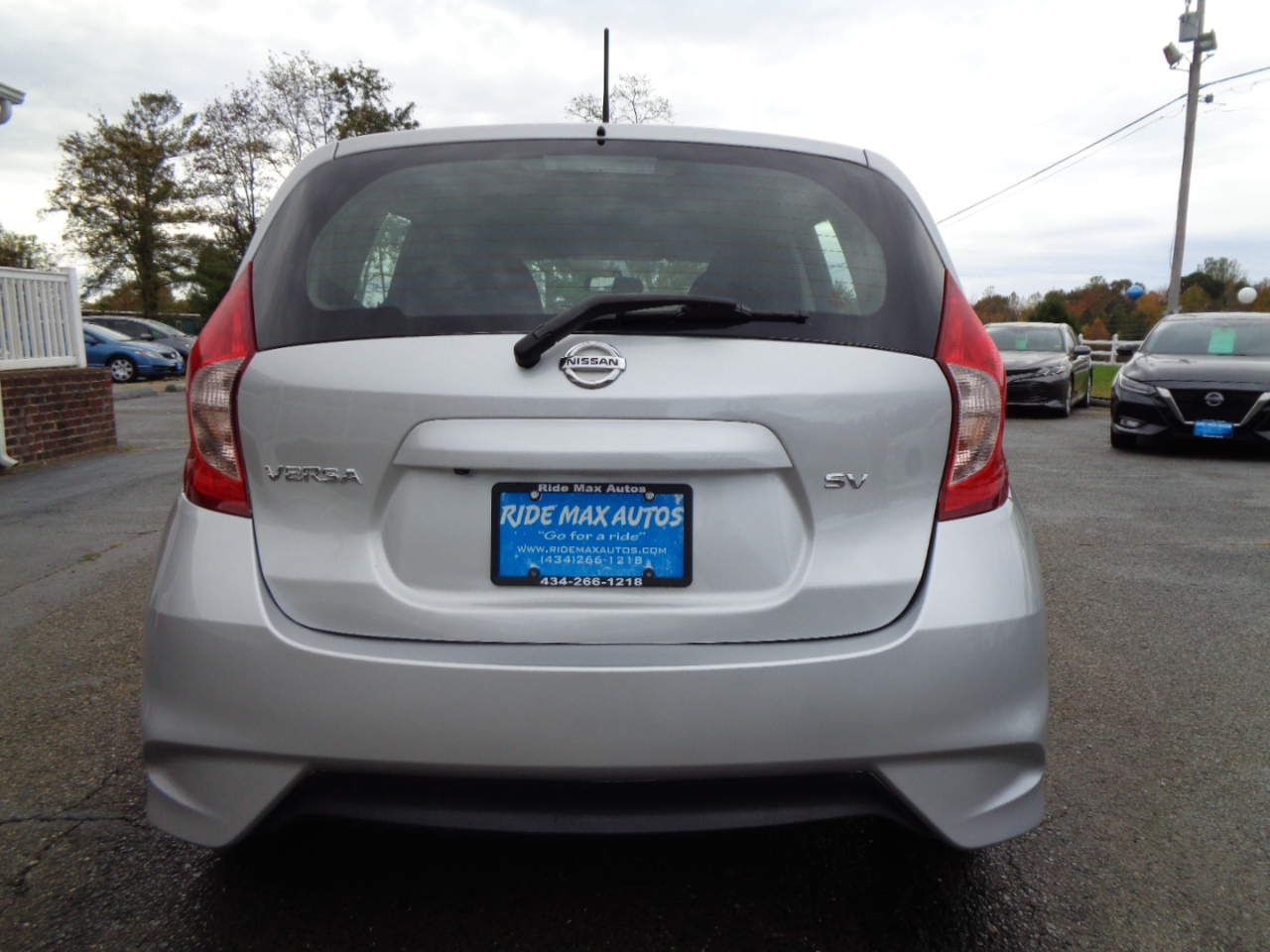 Nissan Versa Note SV CVT 2017 Nissan Versa Note SV CVT 2017
