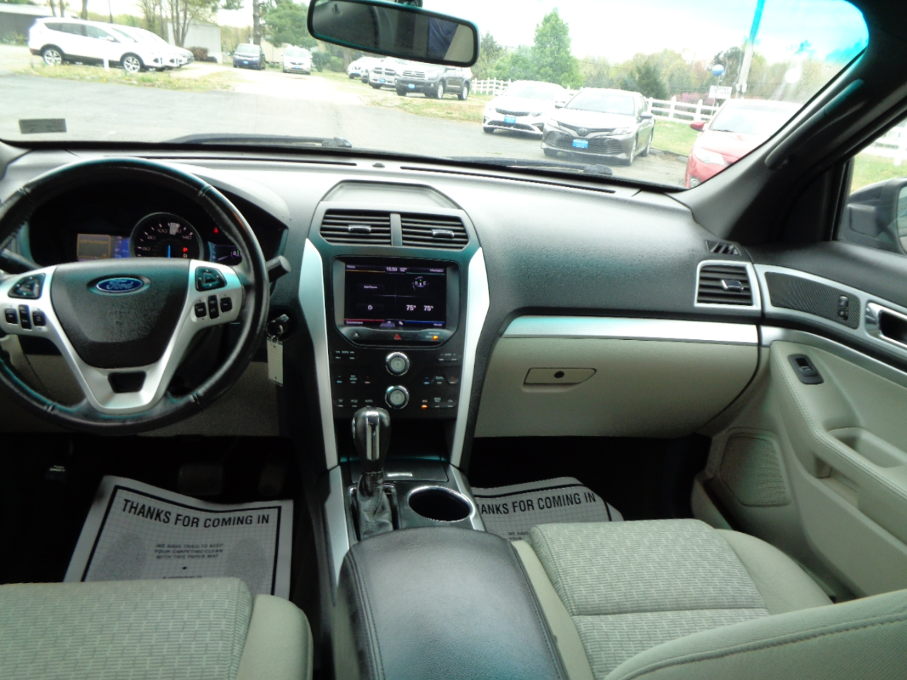 Ford Explorer 4WD 4dr XLT 2011 Ford Explorer 4WD 4dr XLT 2011
