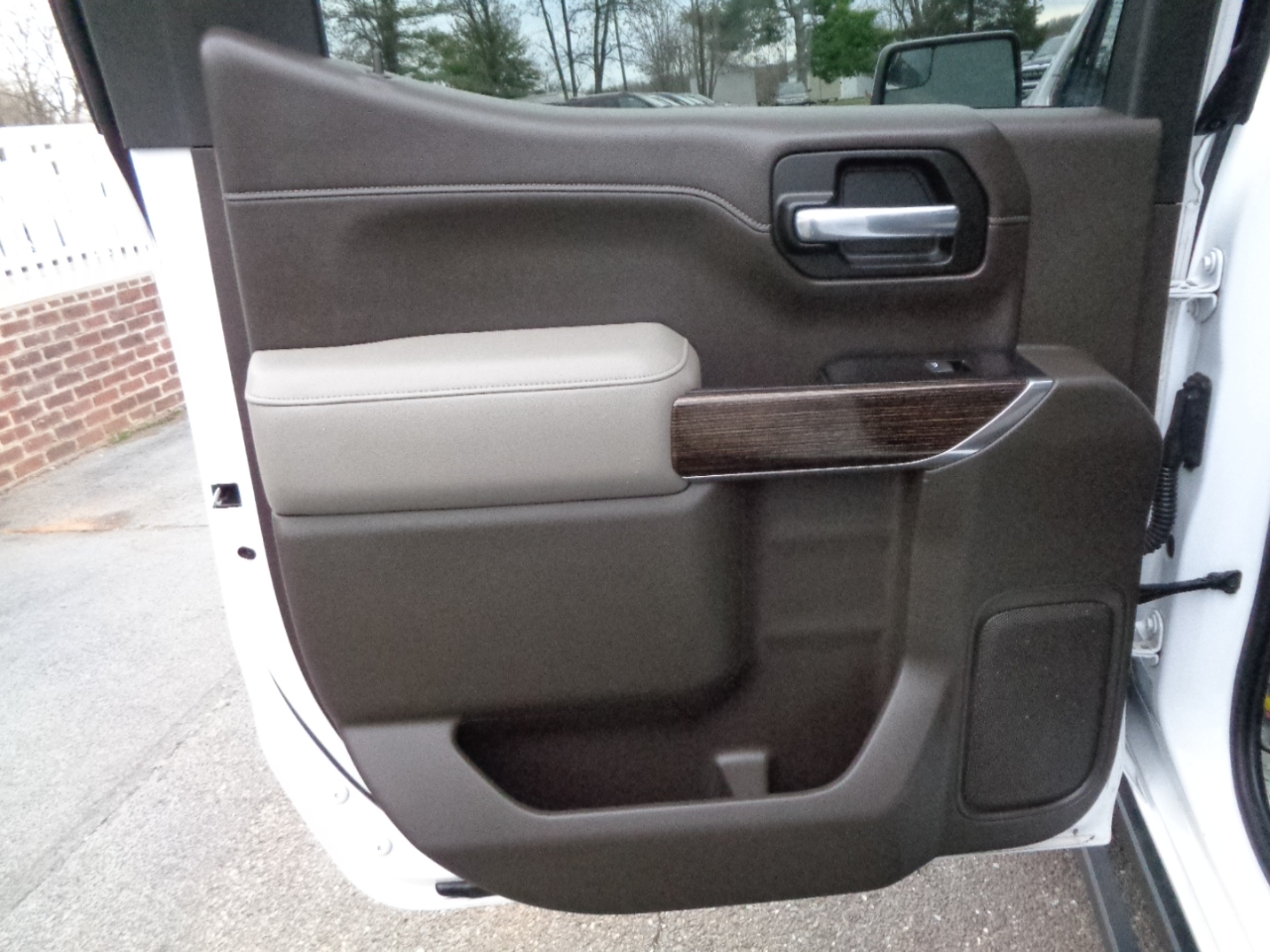 GMC Sierra 1500 4WD Crew Cab 147" SLE 2020