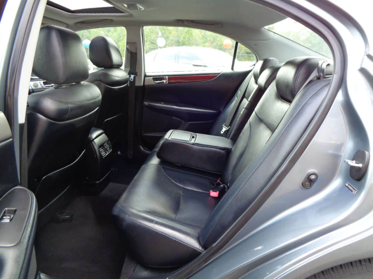 Lexus ES 330 4dr Sdn 2006