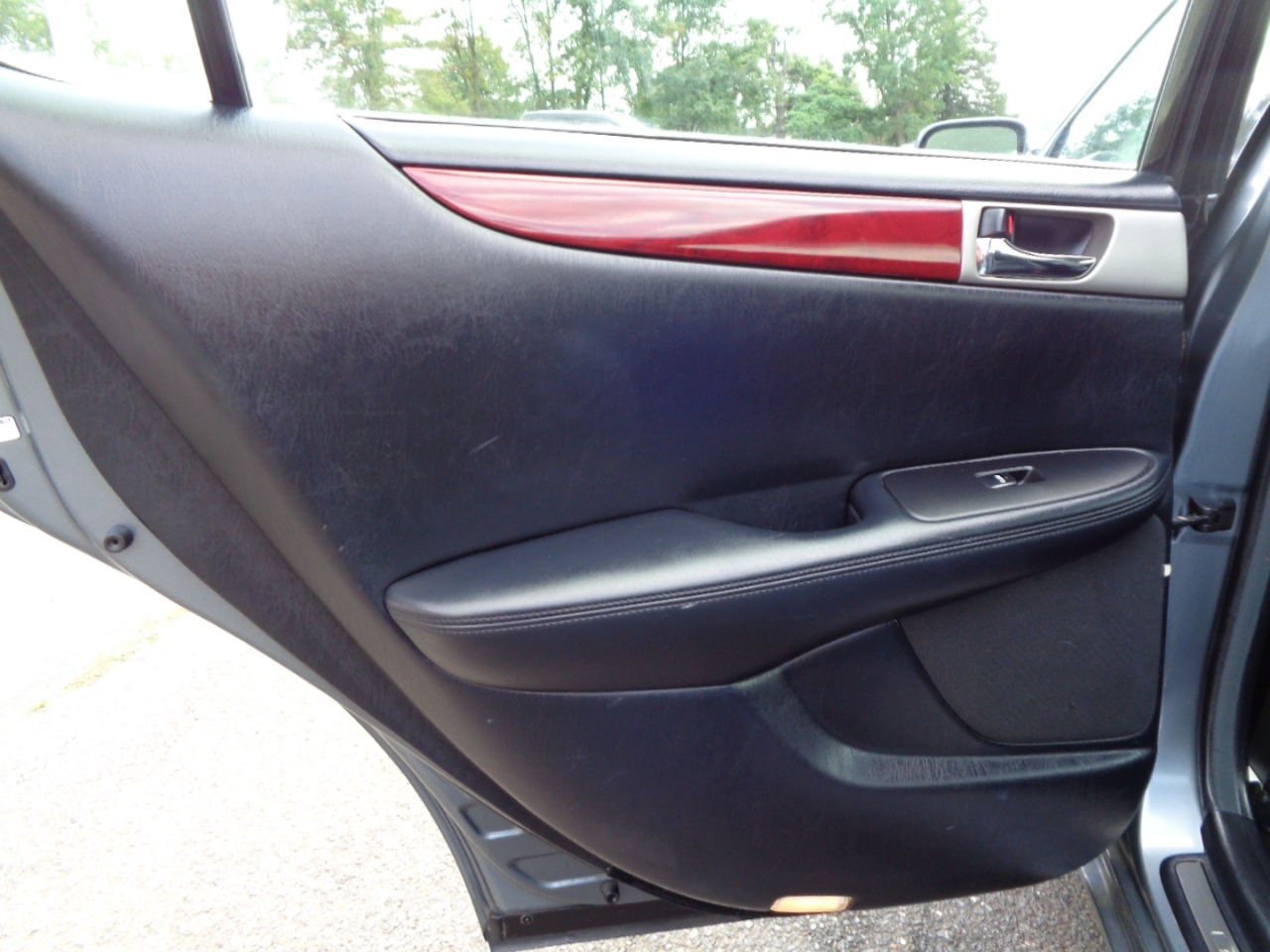 Lexus ES 330 4dr Sdn 2006