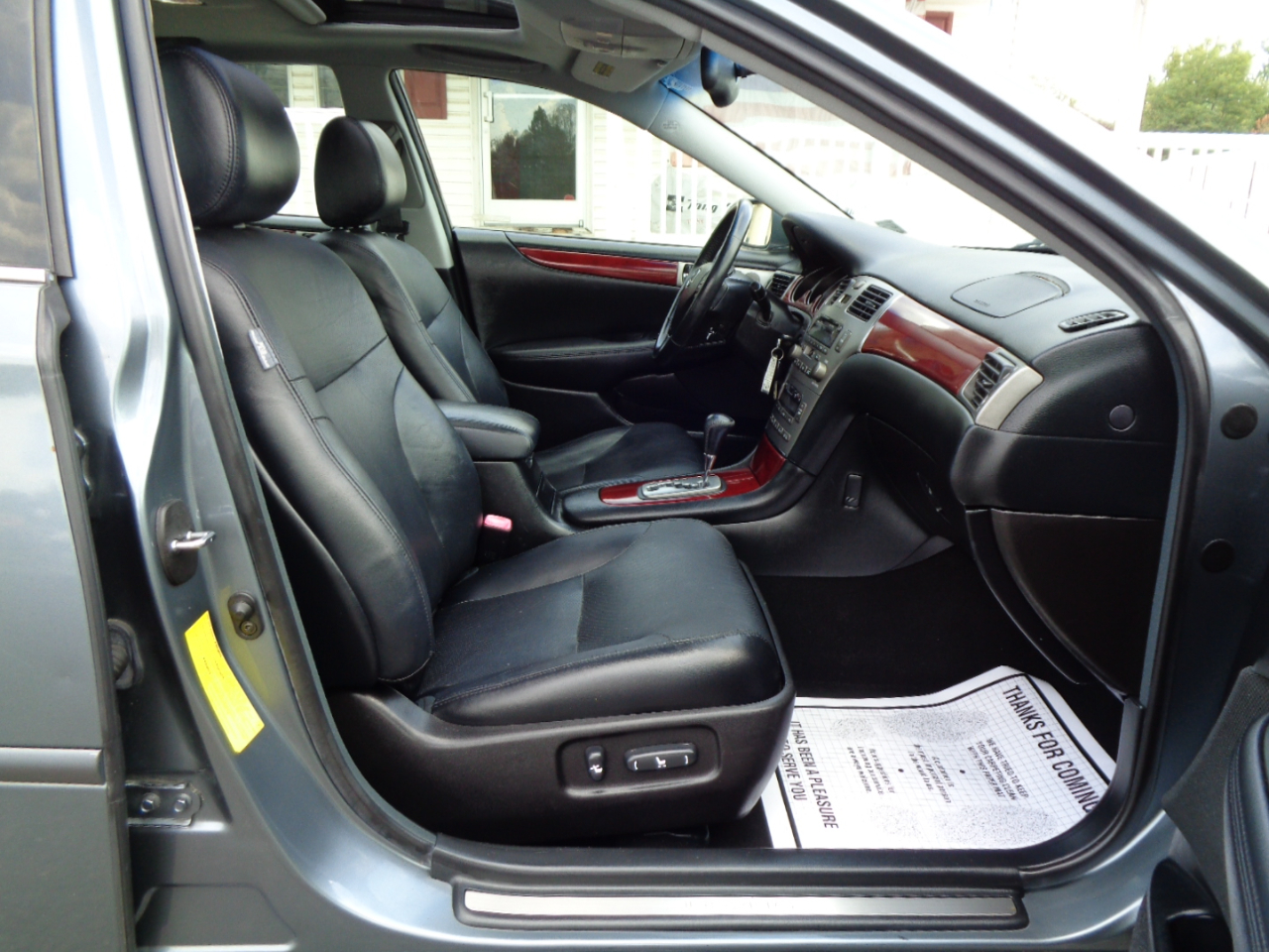 Lexus ES 330 4dr Sdn 2006