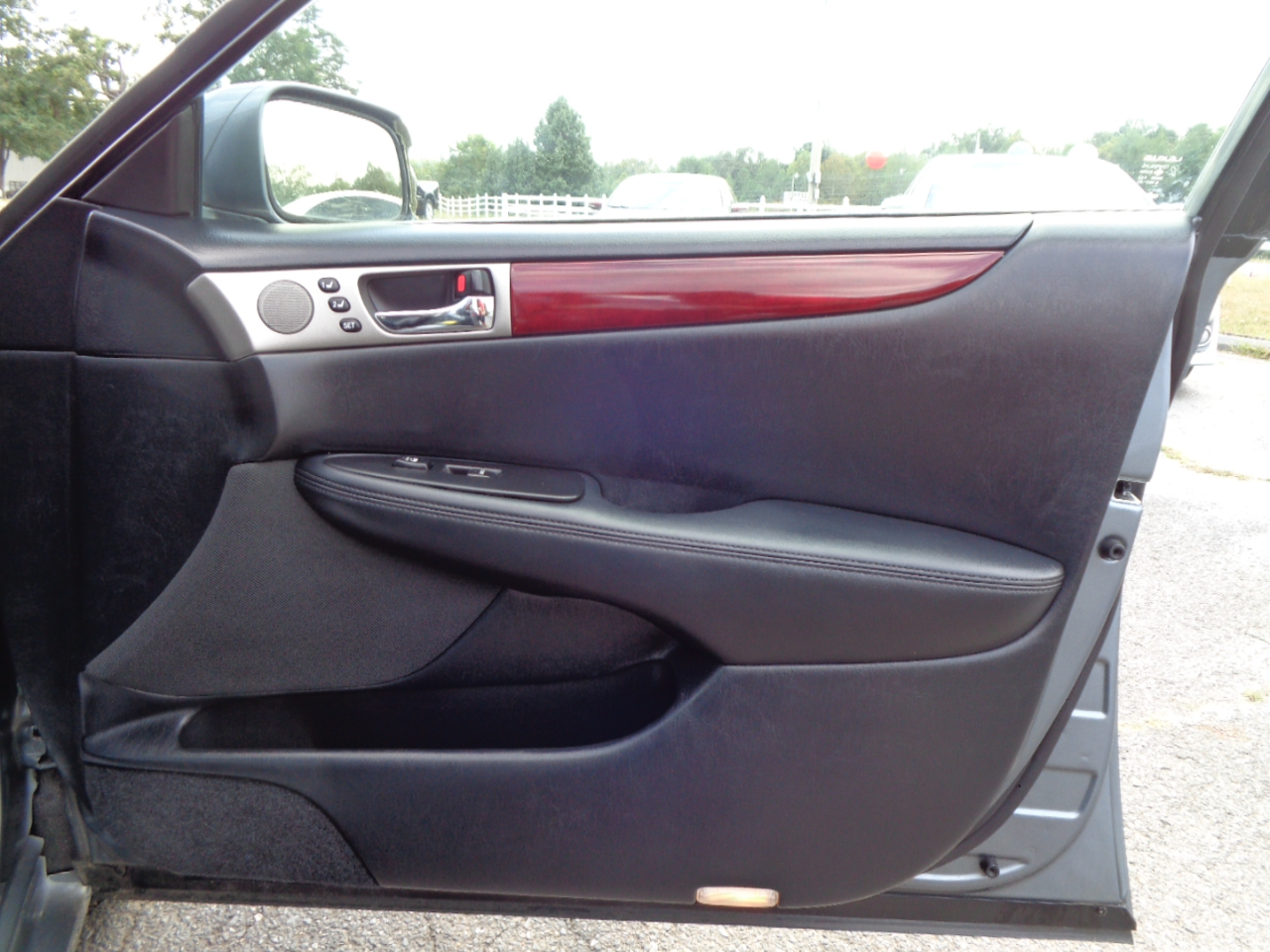 Lexus ES 330 4dr Sdn 2006