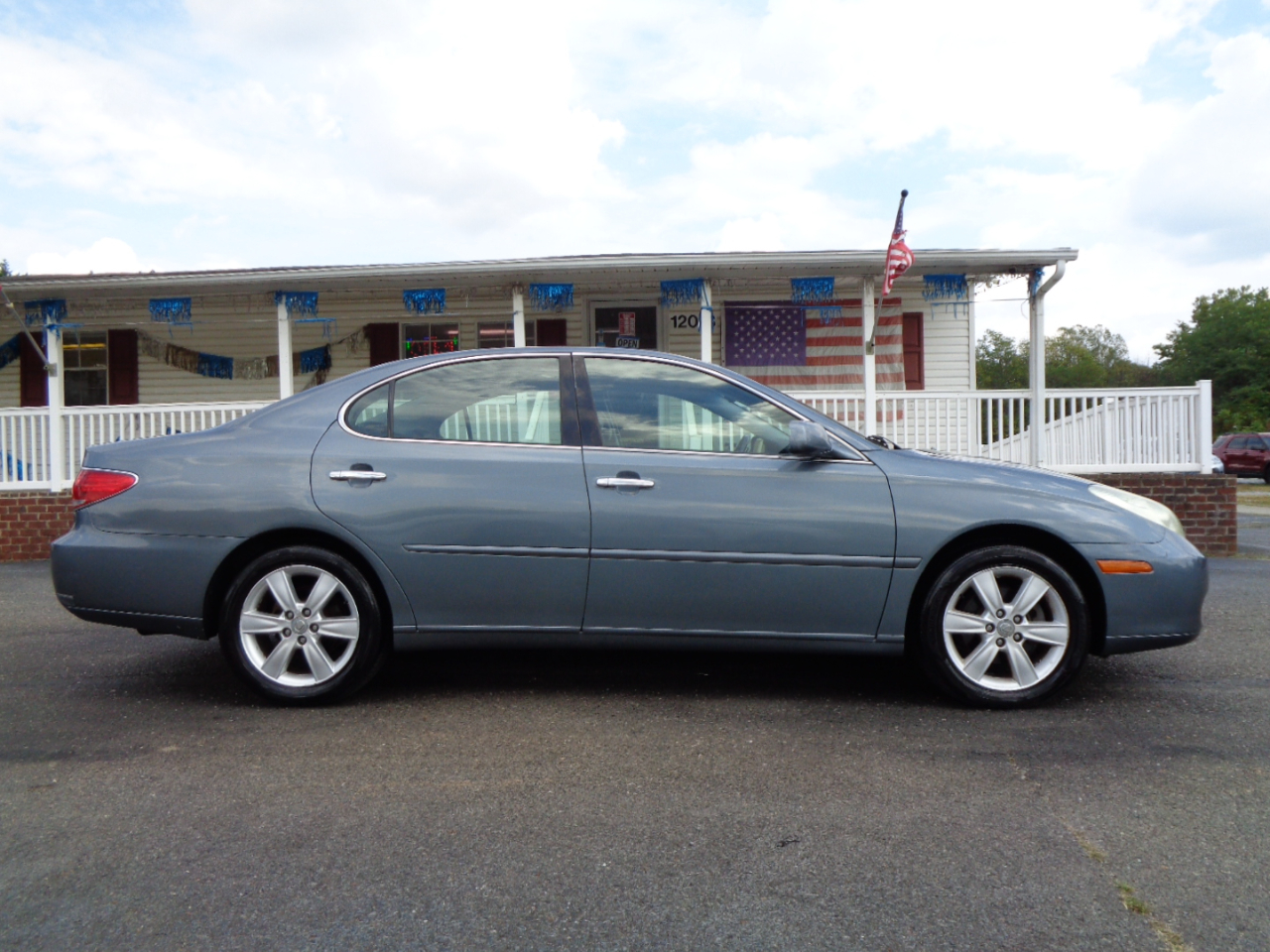 Lexus ES 330 4dr Sdn 2006