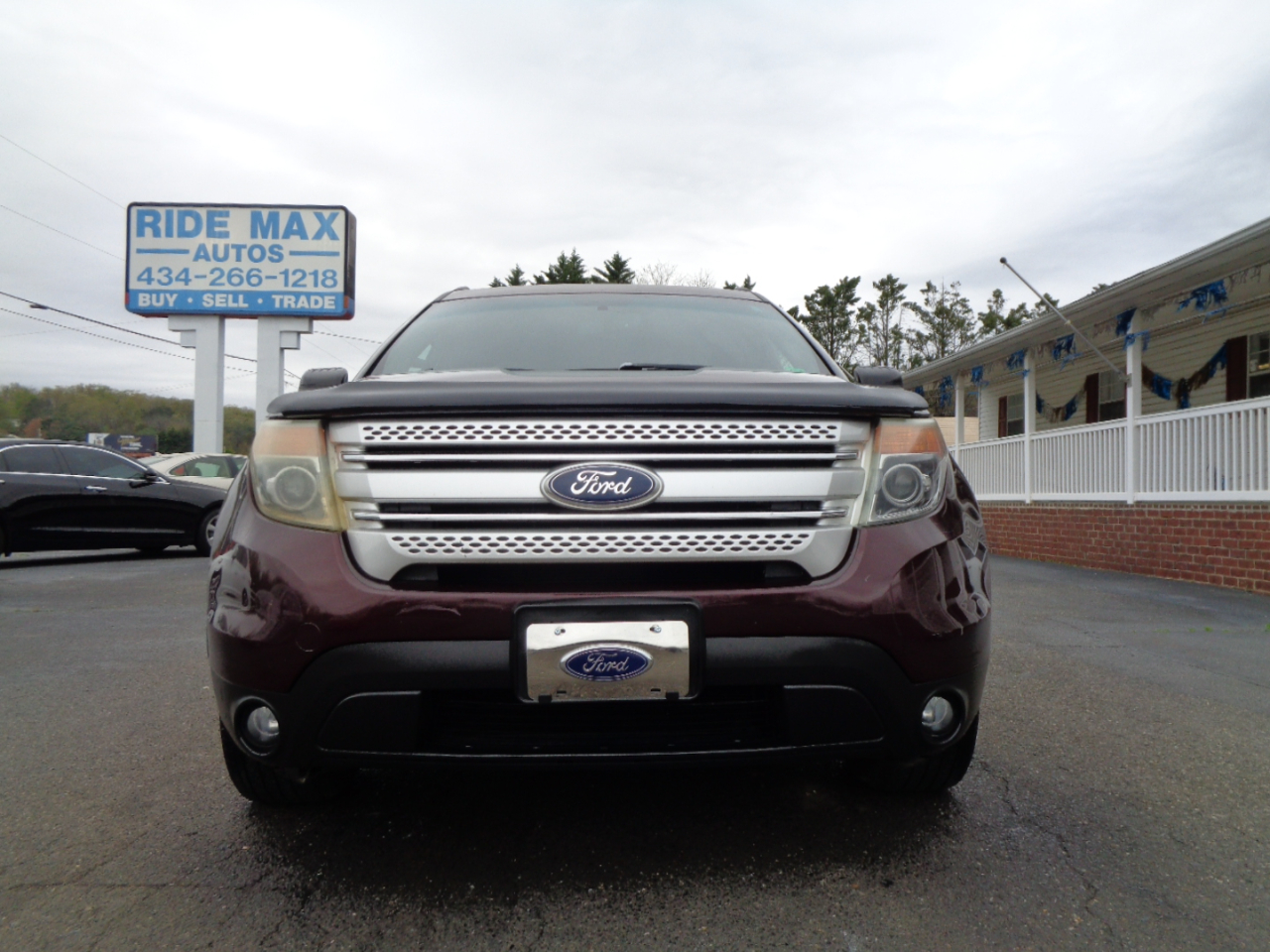 2011 Ford Explorer 4WD 4dr XLT