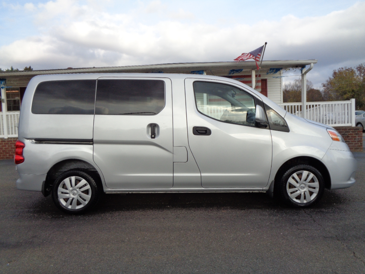 Nissan NV200 Compact Cargo I4 SV 2018