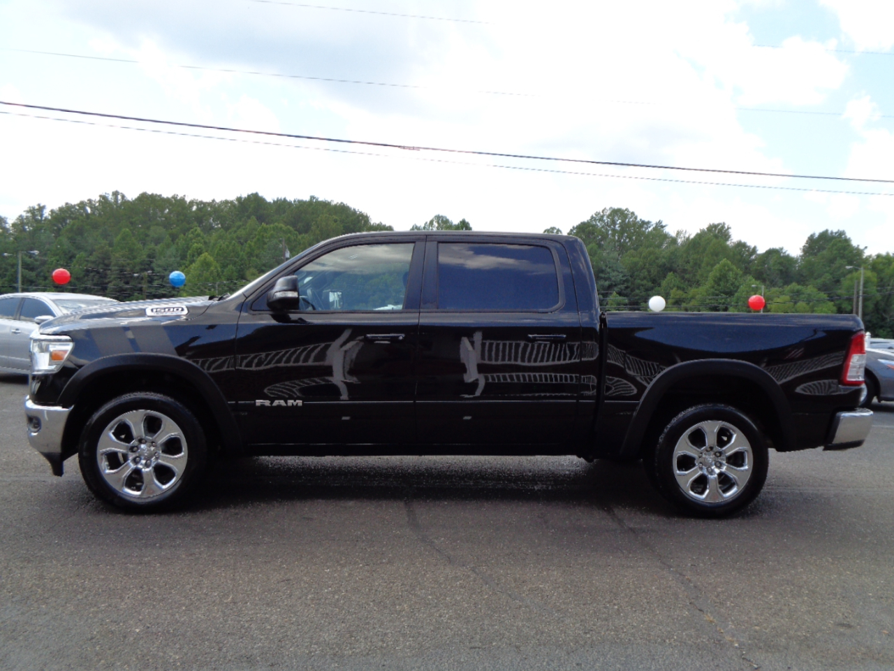 RAM 1500 Big Horn 4x4 Crew Cab 5'7" Box 2021