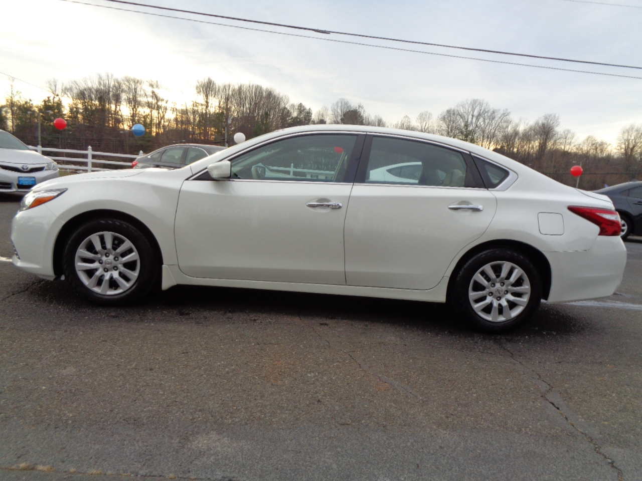 Nissan Altima 4dr Sdn I4 2.5 S 2016