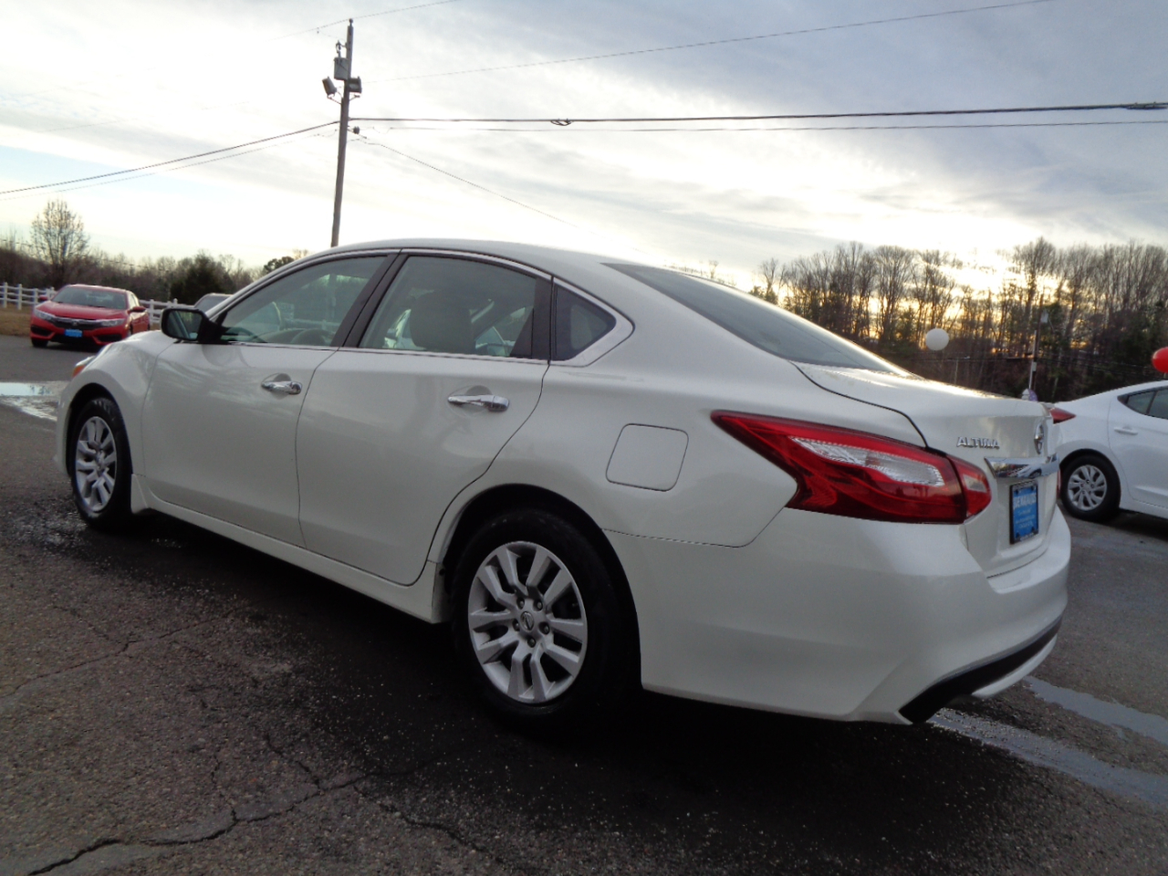 Nissan Altima 4dr Sdn I4 2.5 S 2016