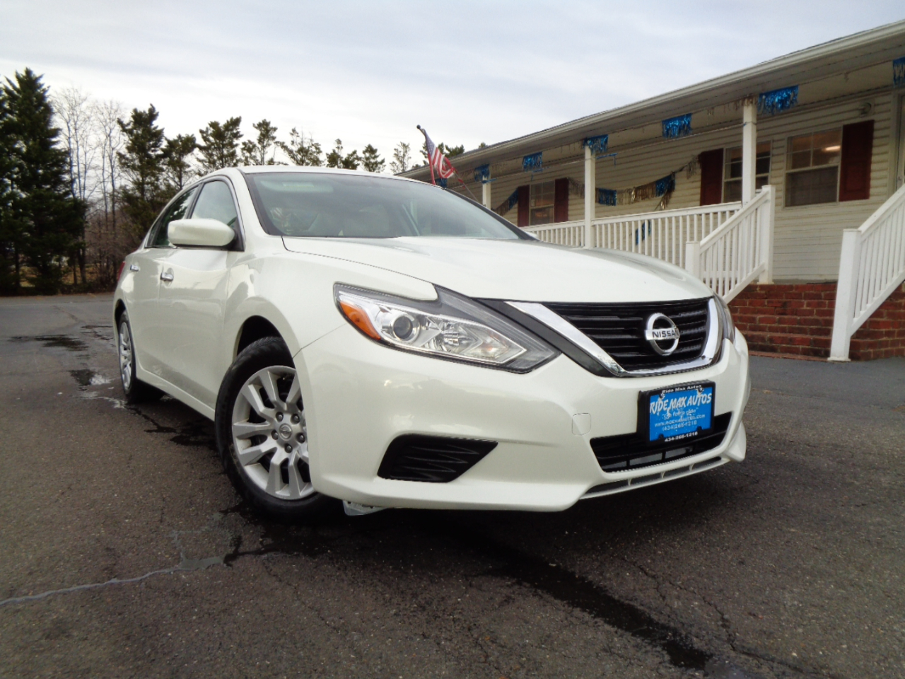 Nissan Altima 4dr Sdn I4 2.5 S 2016