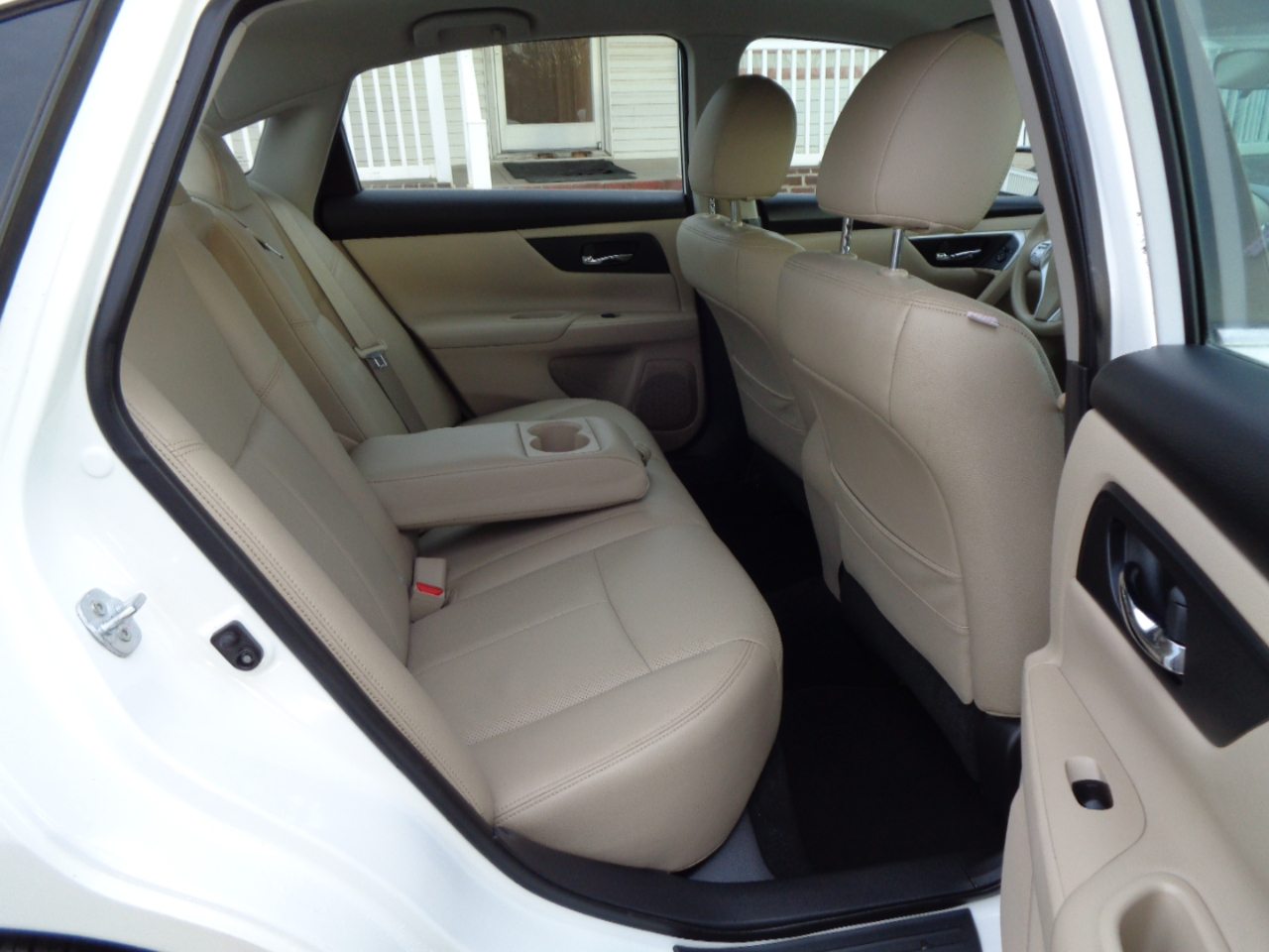 Nissan Altima 4dr Sdn I4 2.5 S 2016