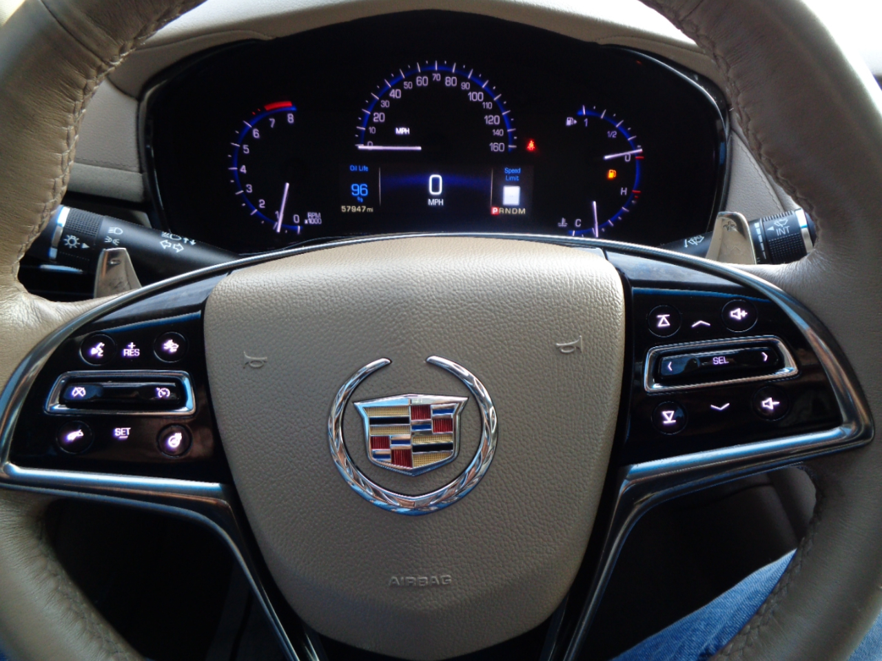 Cadillac CTS Sedan 4dr Sdn 3.6L Luxury RWD 2014