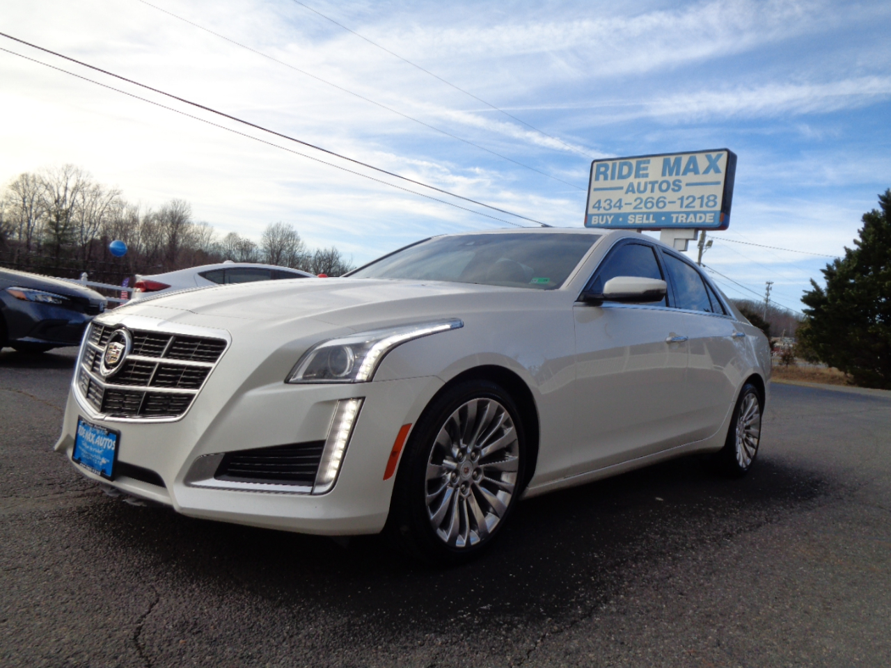 Cadillac CTS Sedan 4dr Sdn 3.6L Luxury RWD 2014