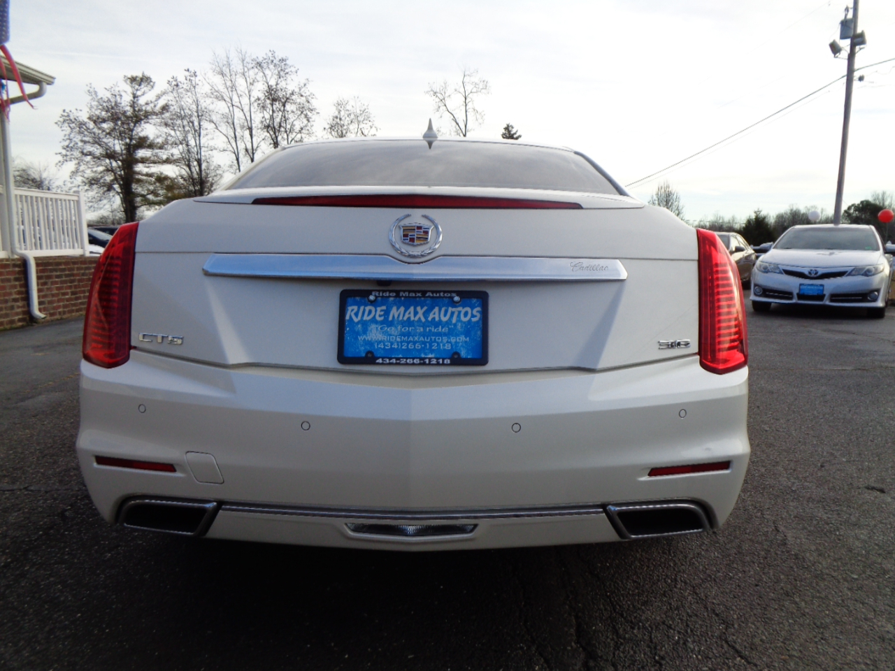 Cadillac CTS Sedan 4dr Sdn 3.6L Luxury RWD 2014