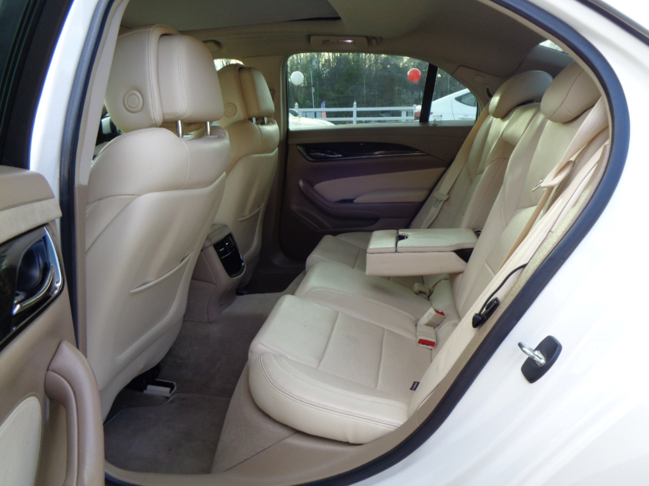 Cadillac CTS Sedan 4dr Sdn 3.6L Luxury RWD 2014