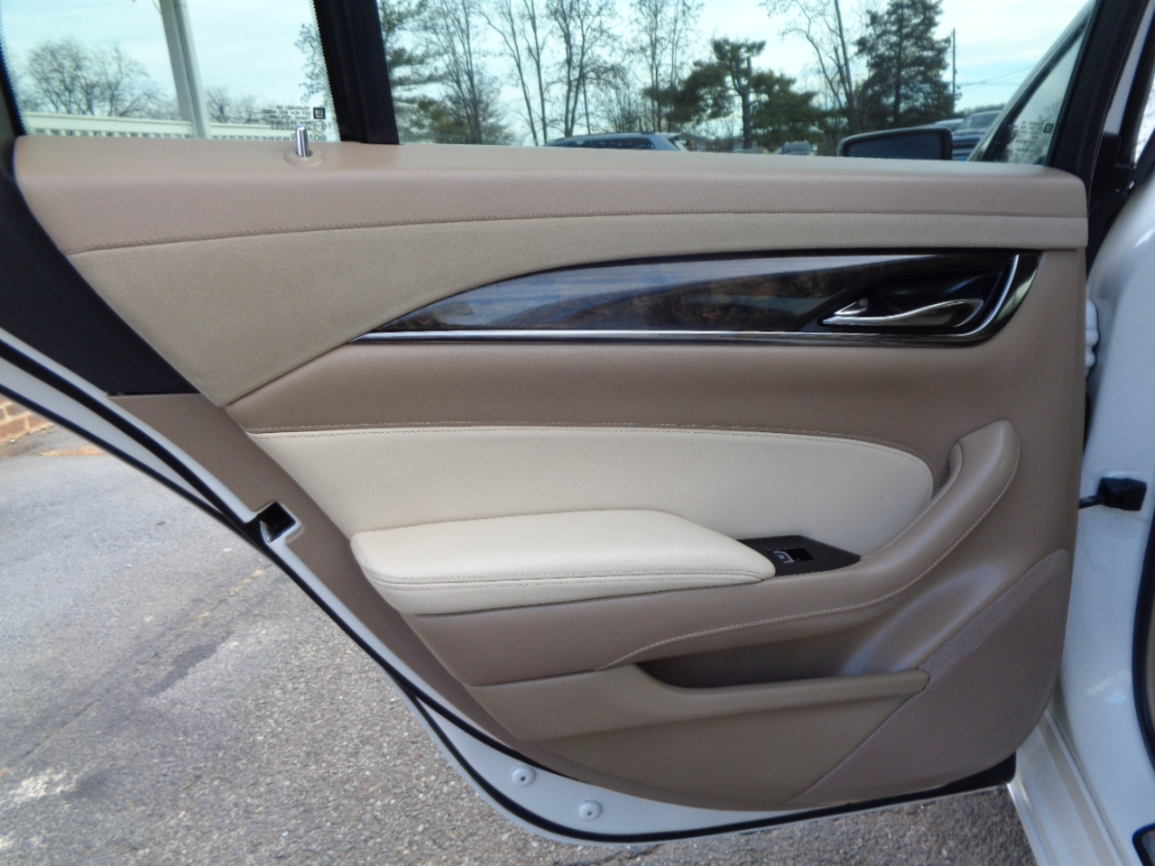 Cadillac CTS Sedan 4dr Sdn 3.6L Luxury RWD 2014