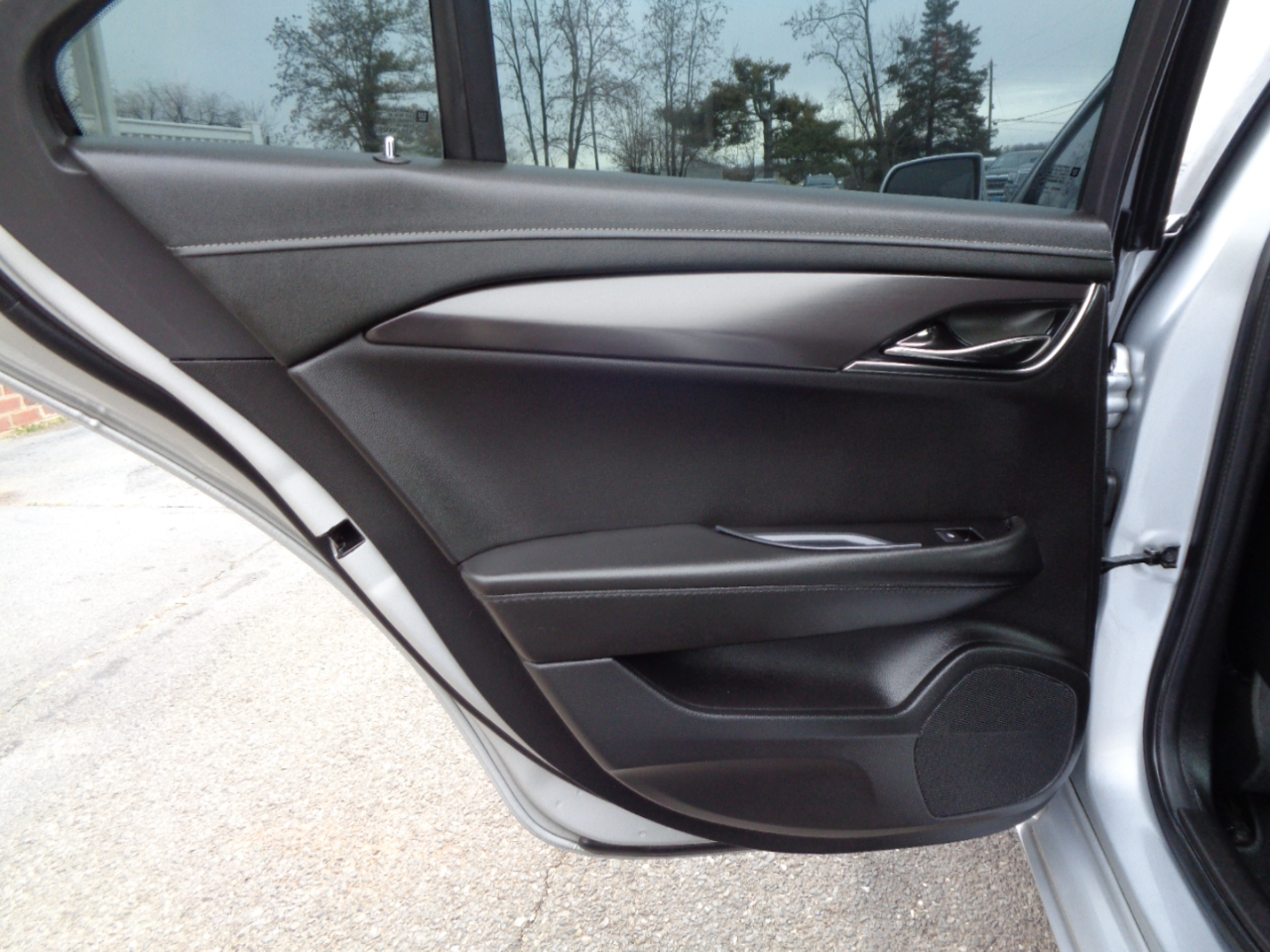 Cadillac ATS Sedan 4dr Sdn 2.0L RWD 2017