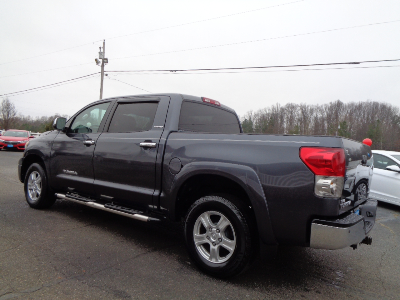 Toyota Tundra 4WD Truck CrewMax 5.7L V8 6-Spd AT LTD (Natl) 2008