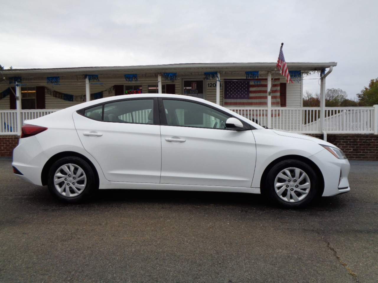 Hyundai Elantra SE IVT SULEV 2020