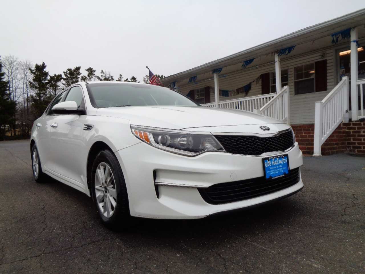 Kia Optima 4dr Sdn LX 2016
