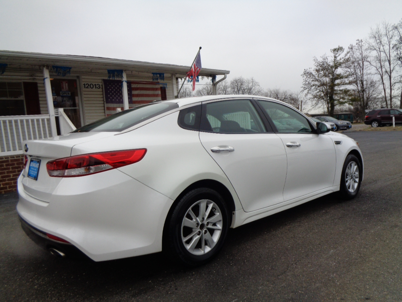 Kia Optima 4dr Sdn LX 2016