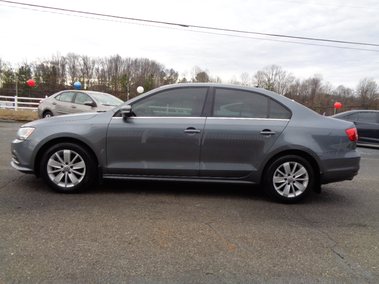 Volkswagen Jetta Sedan 4dr Auto 1.8T SE PZEV 2015