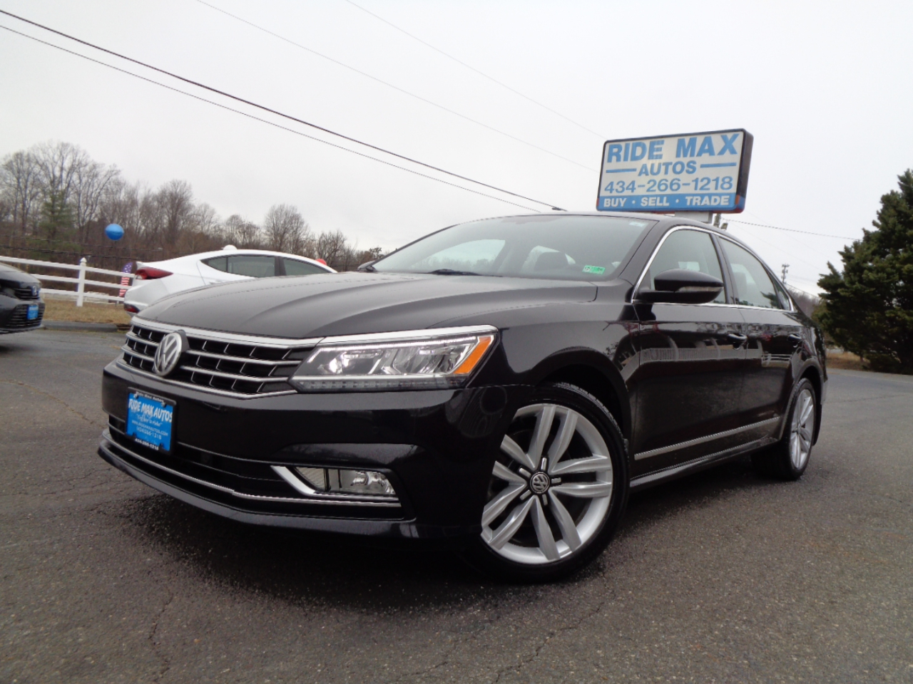 Volkswagen Passat 1.8T SE w/Technology Auto 2017