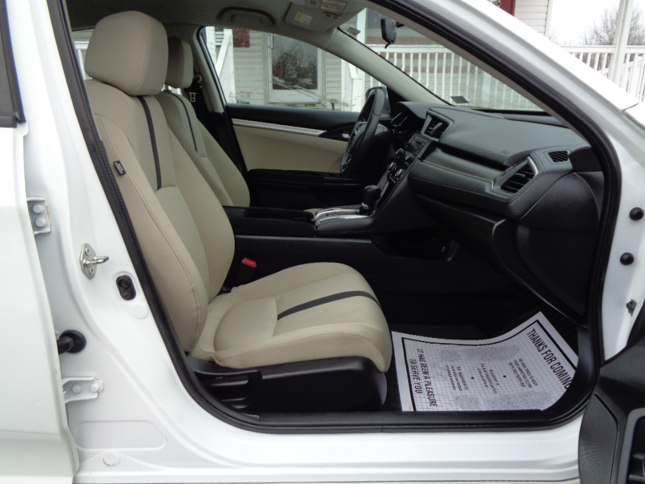 Honda Civic Sedan 4dr CVT LX 2016