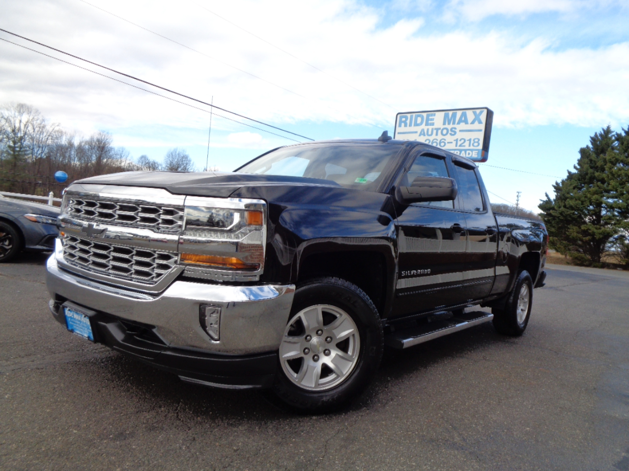 Chevrolet Silverado 1500 4WD Double Cab 143.5" LT w/1LT 2017