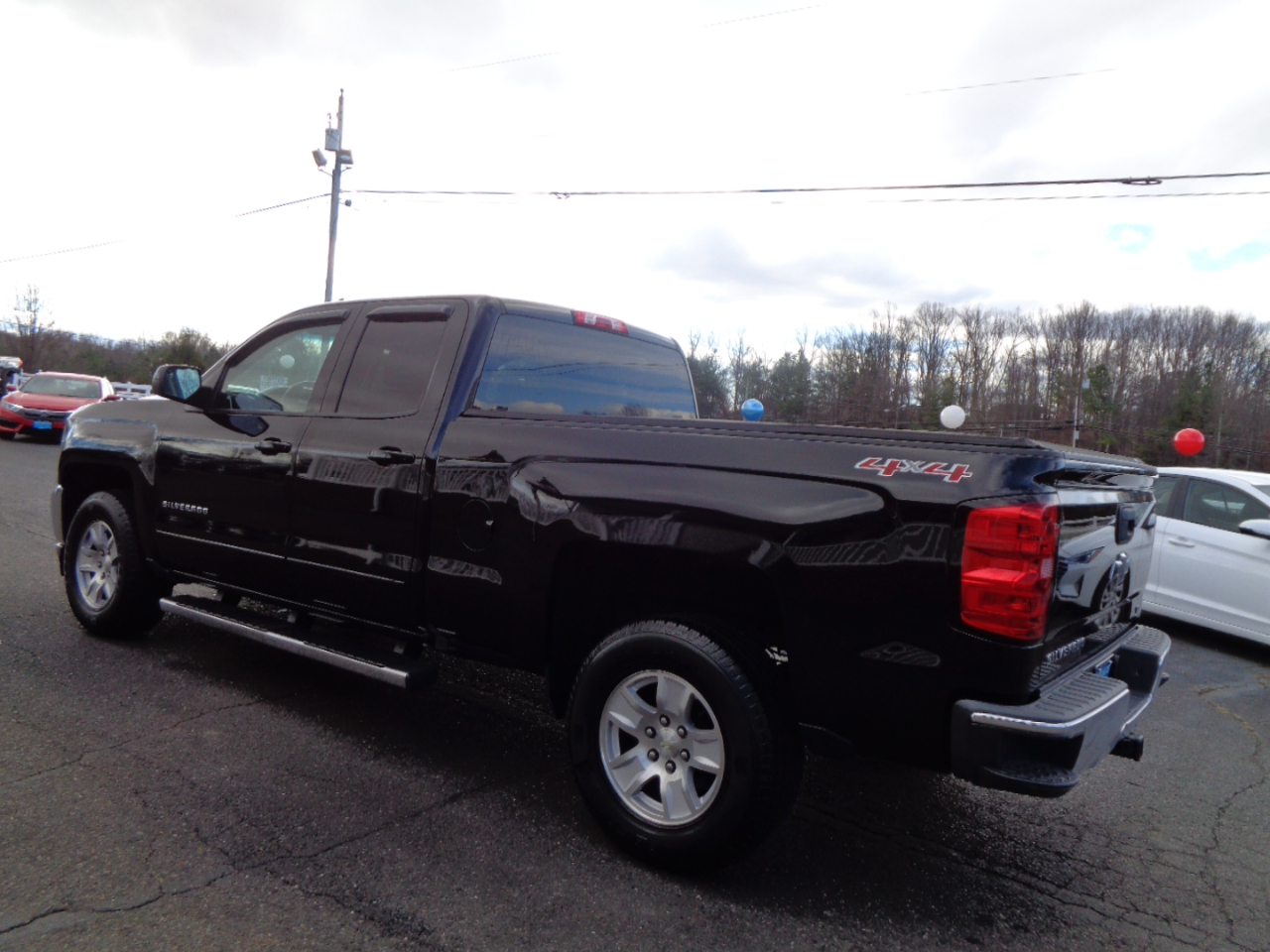 Chevrolet Silverado 1500 4WD Double Cab 143.5" LT w/1LT 2017