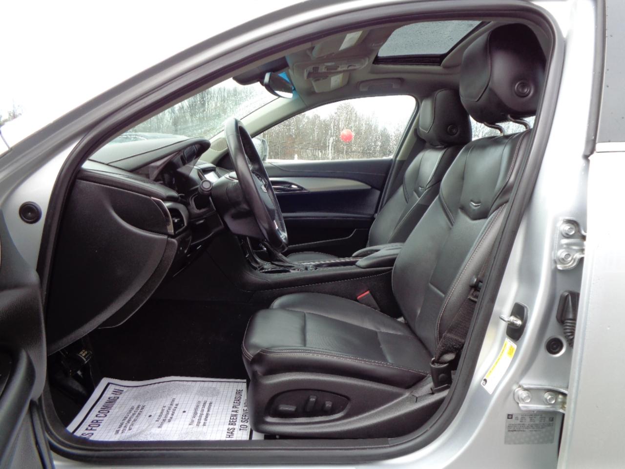 Cadillac ATS Sedan 4dr Sdn 2.0L Luxury RWD 2017