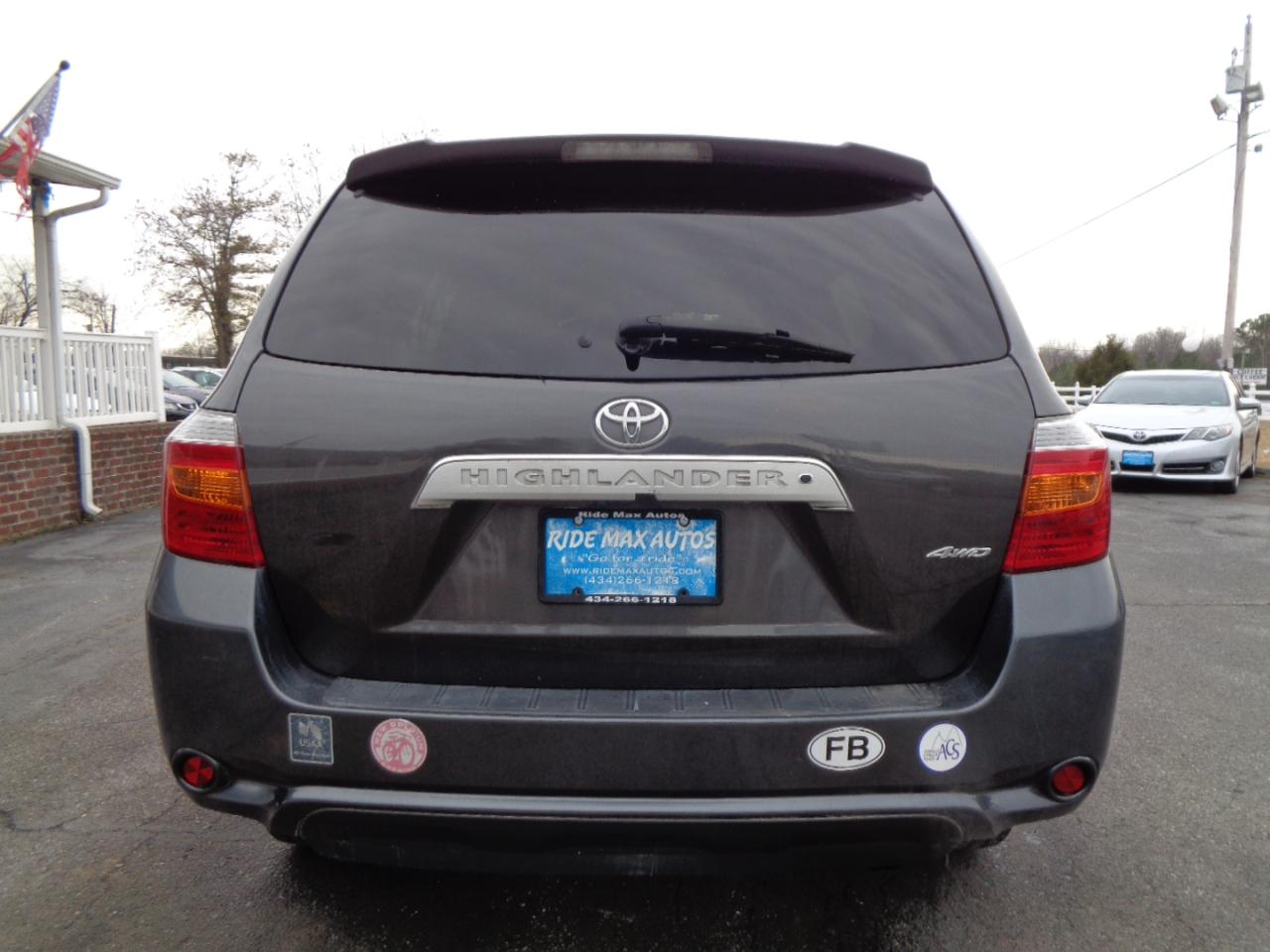 Toyota Highlander 4WD 4dr V6 Limited (Natl) 2010