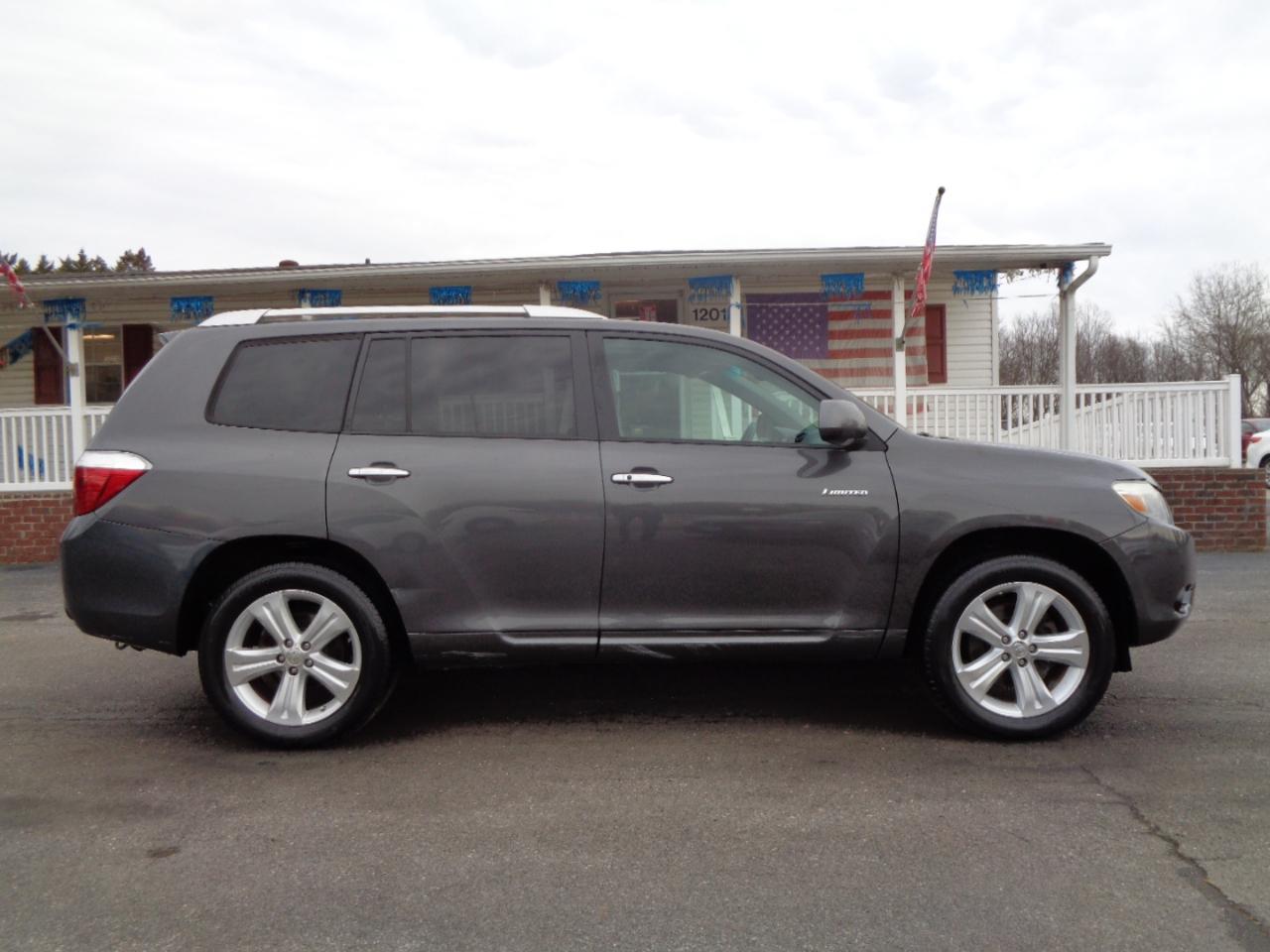 Toyota Highlander 4WD 4dr V6 Limited (Natl) 2010
