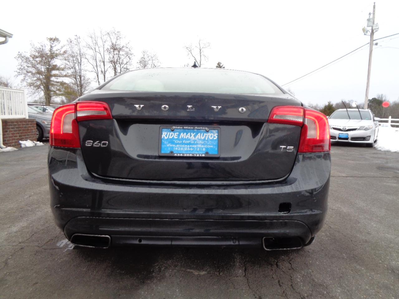 Volvo S60 2015.5 4dr Sdn T5 Drive-E Premier FWD 2015