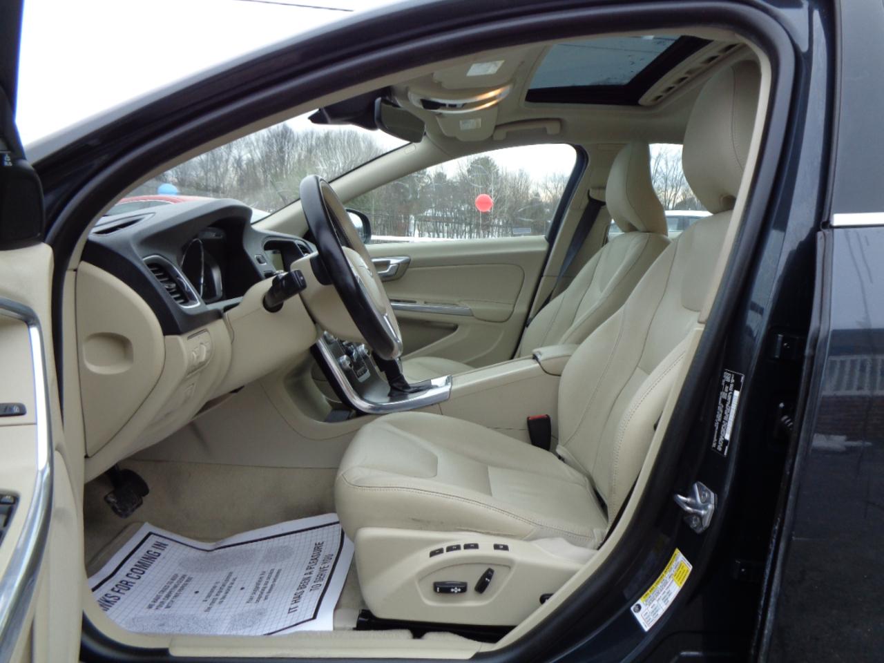 Volvo S60 2015.5 4dr Sdn T5 Drive-E Premier FWD 2015