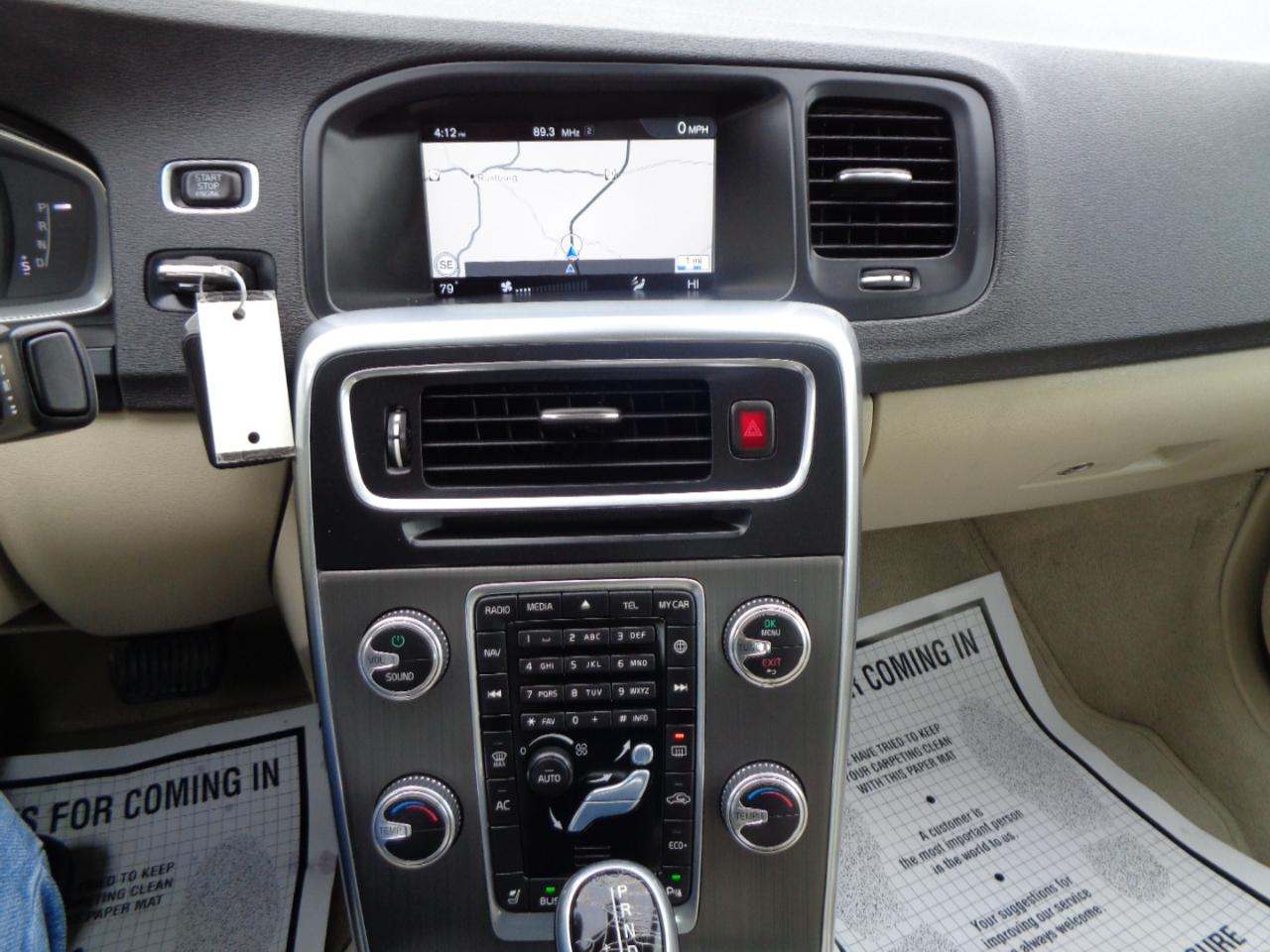 Volvo S60 2015.5 4dr Sdn T5 Drive-E Premier FWD 2015