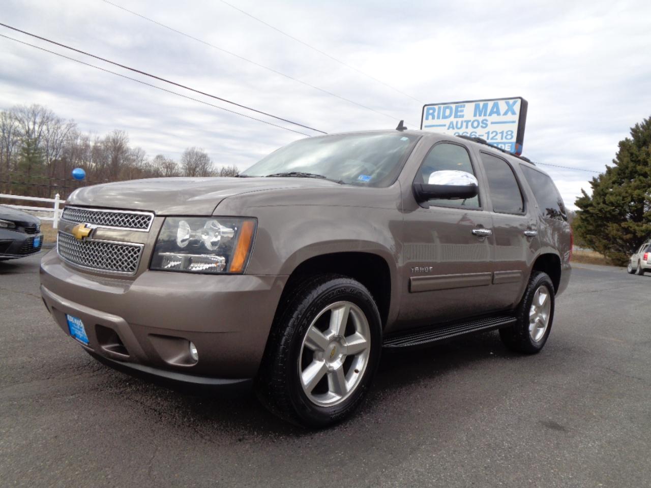 Chevrolet Tahoe 4WD 4dr LT 2014