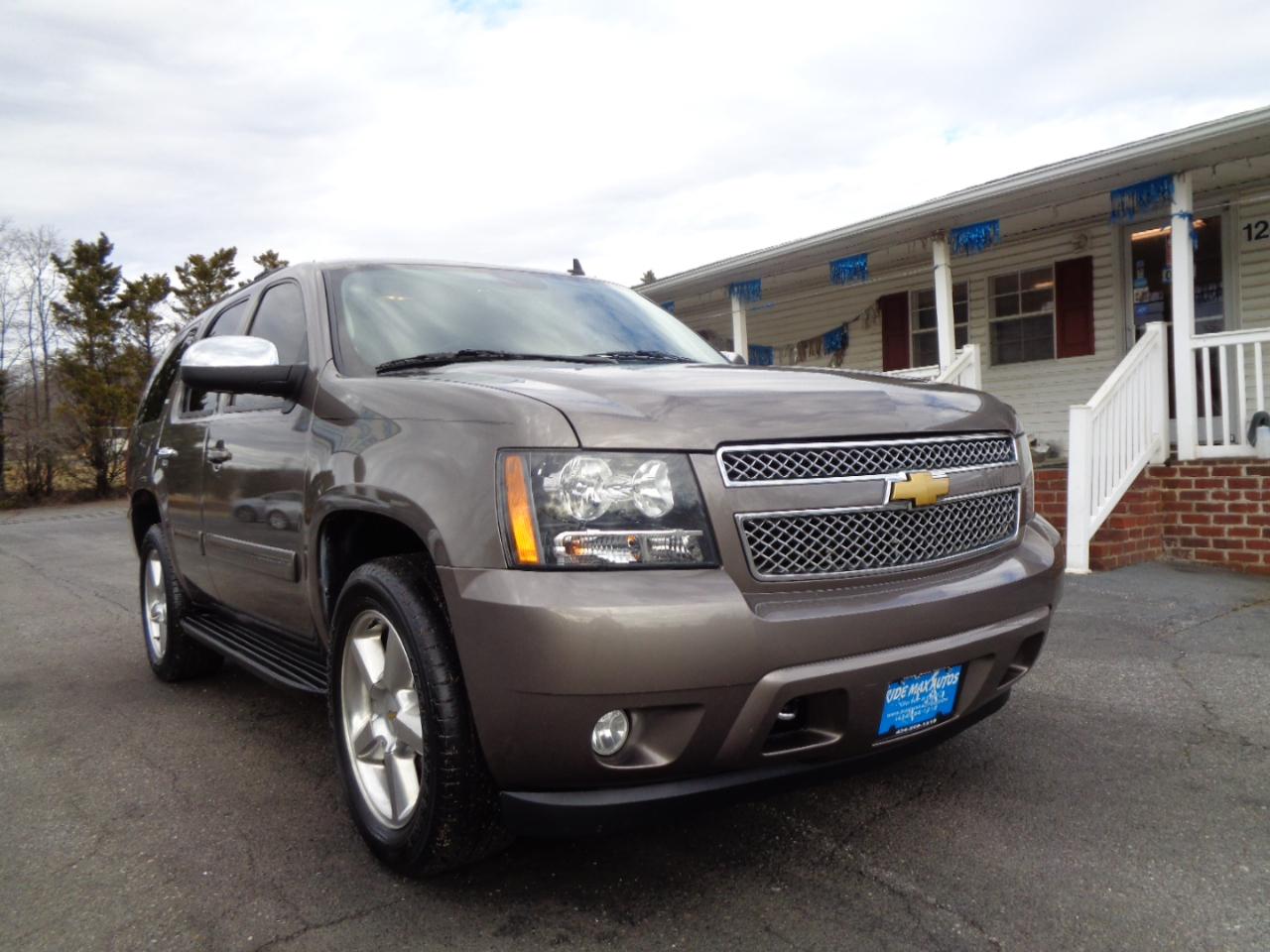 Chevrolet Tahoe 4WD 4dr LT 2014