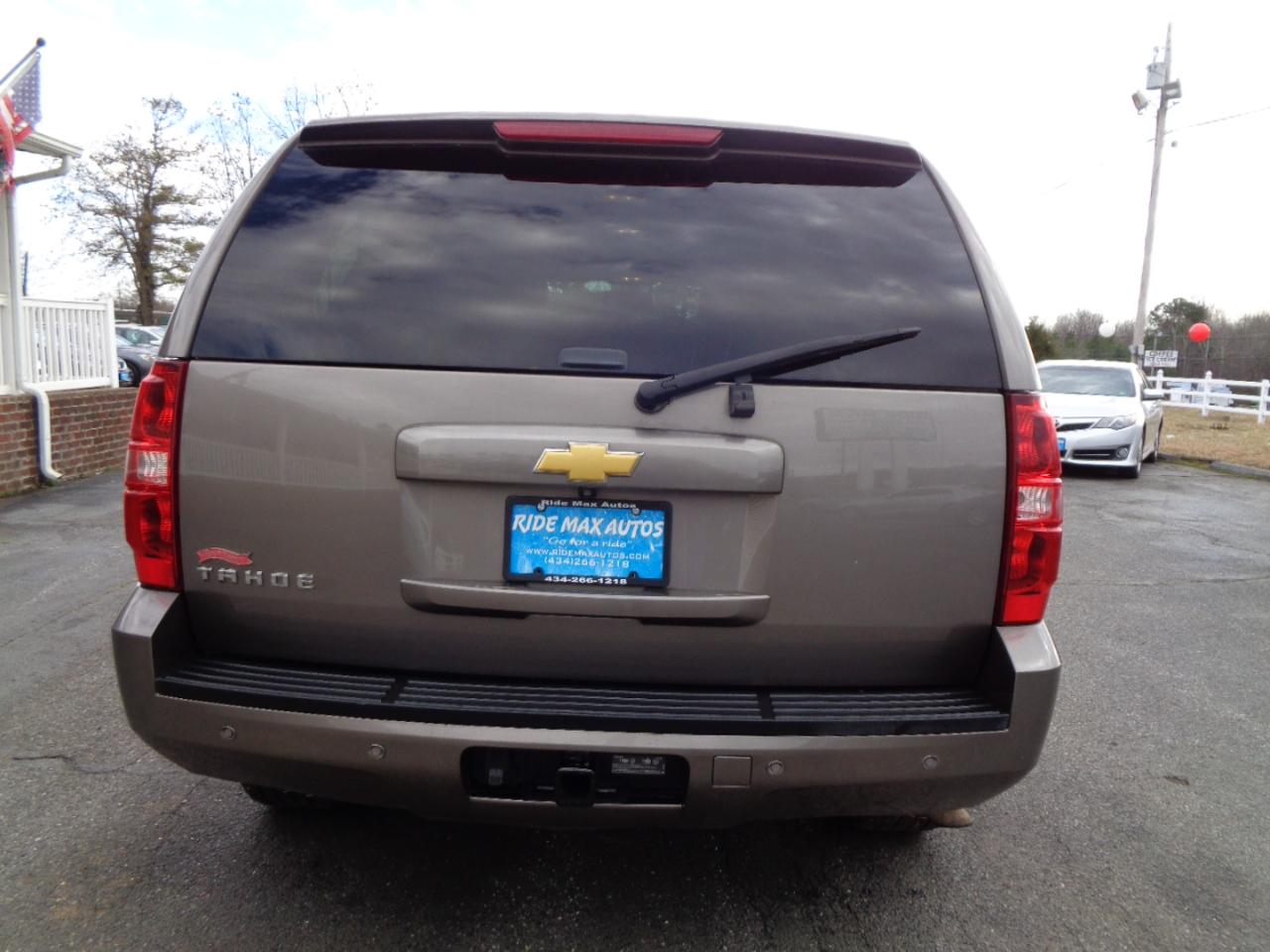 Chevrolet Tahoe 4WD 4dr LT 2014