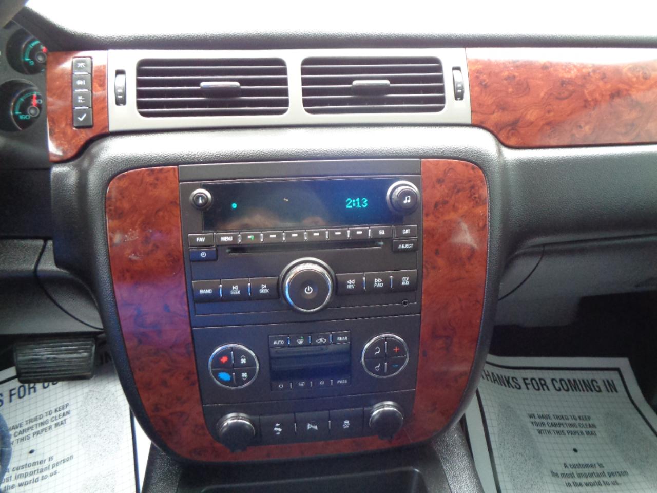 Chevrolet Tahoe 4WD 4dr LT 2014