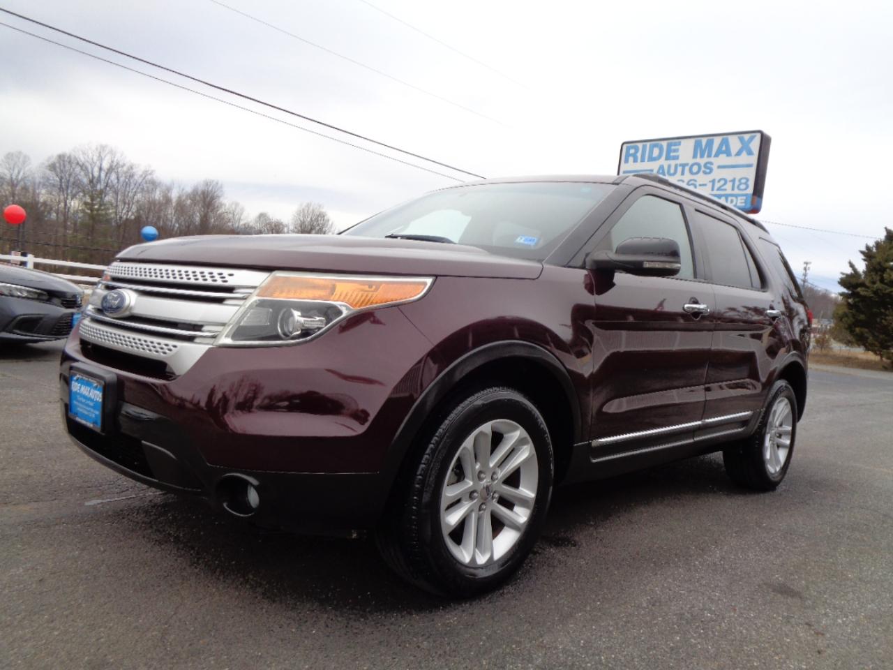 Ford Explorer 4WD 4dr XLT 2011