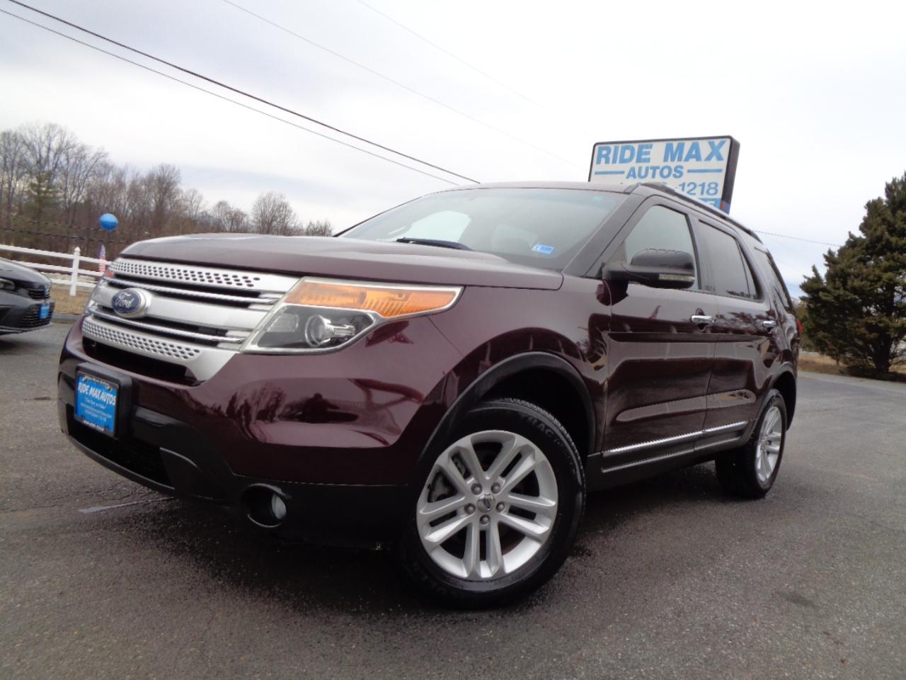 Ford Explorer 4WD 4dr XLT 2011