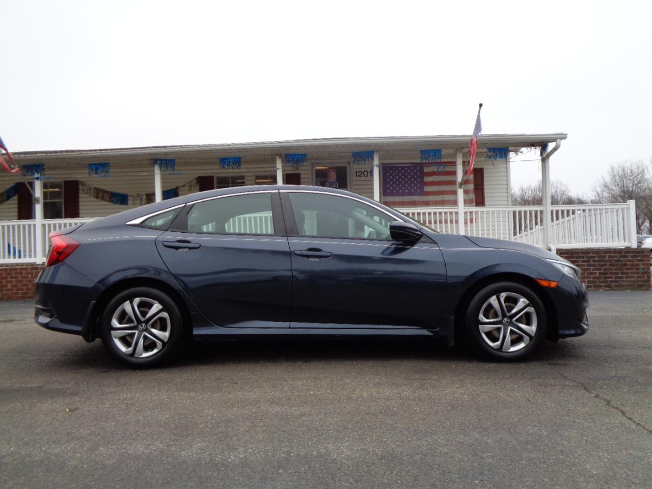 Honda Civic Sedan LX CVT 2017