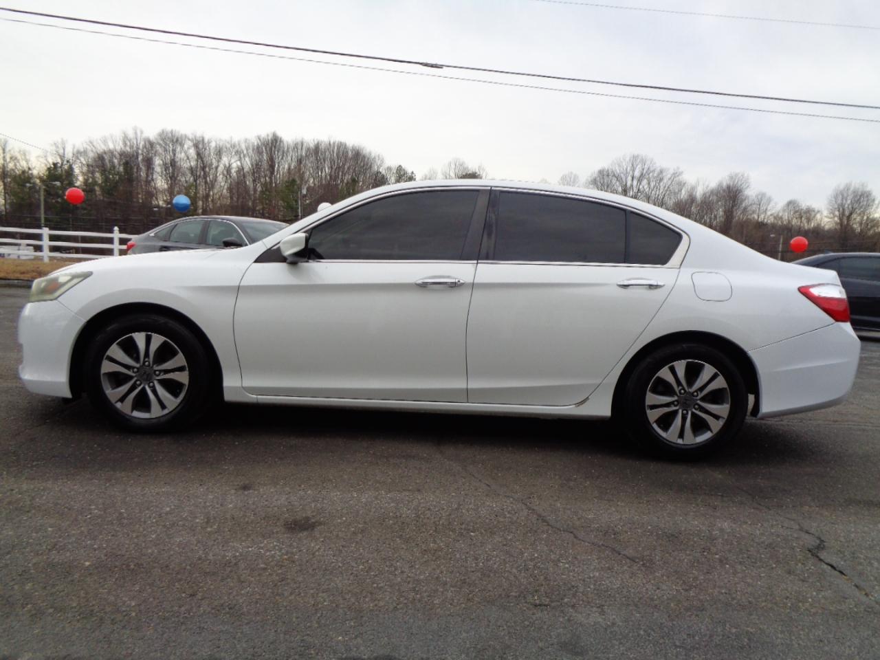 Honda Accord Sdn 4dr I4 CVT LX 2013