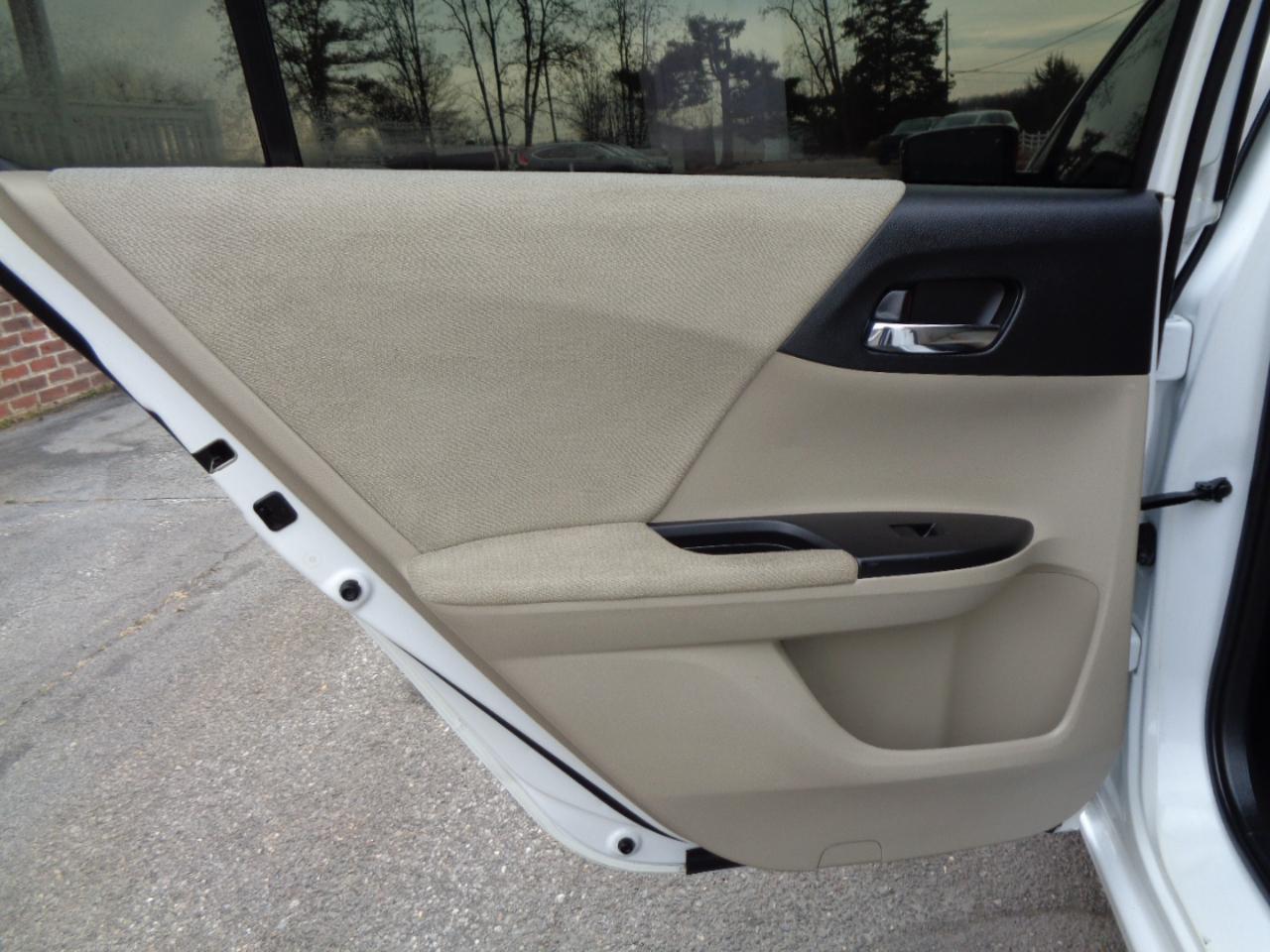 Honda Accord Sdn 4dr I4 CVT LX 2013