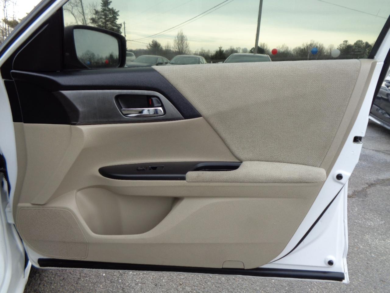 Honda Accord Sdn 4dr I4 CVT LX 2013